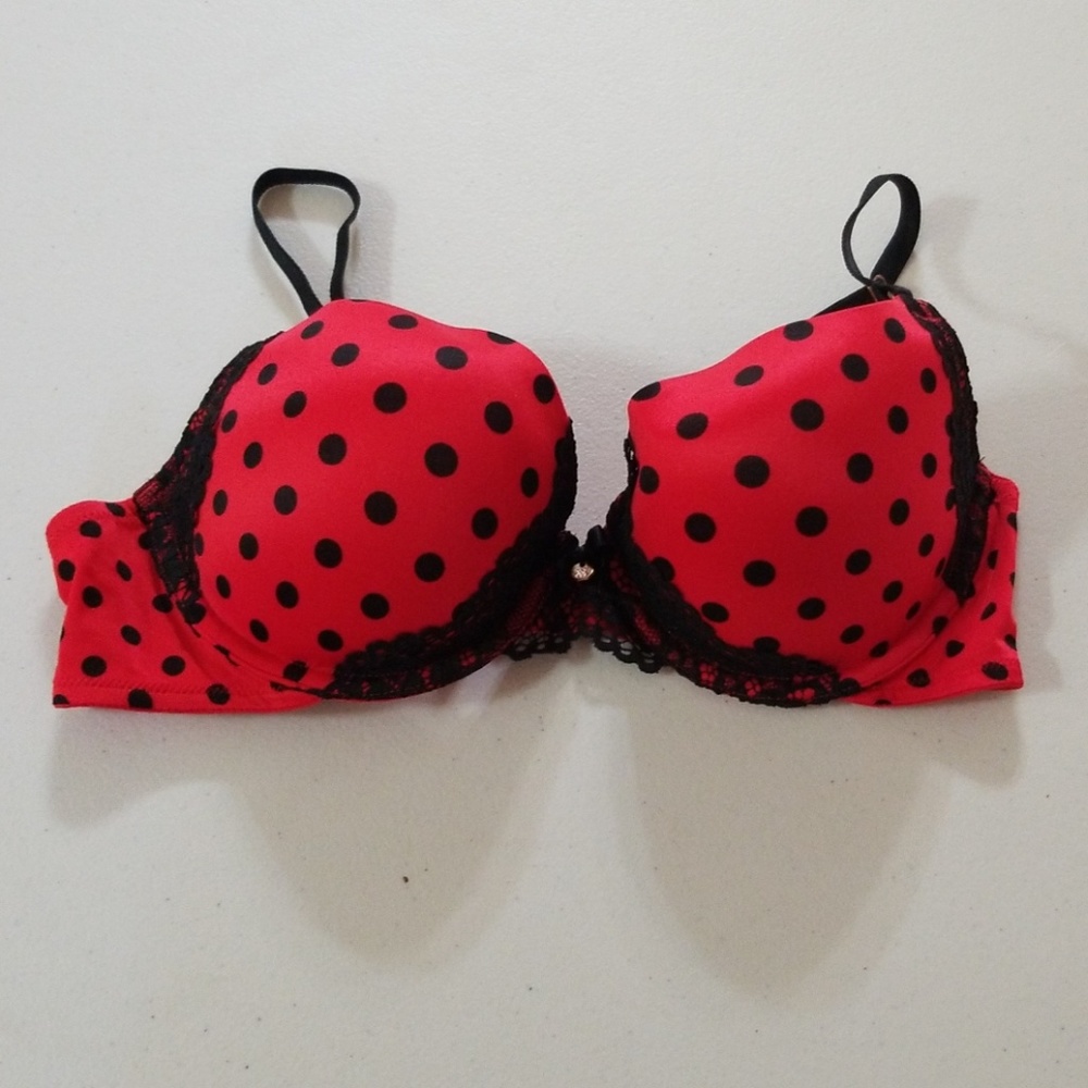 EUC Victoria's Secret Padded Demi